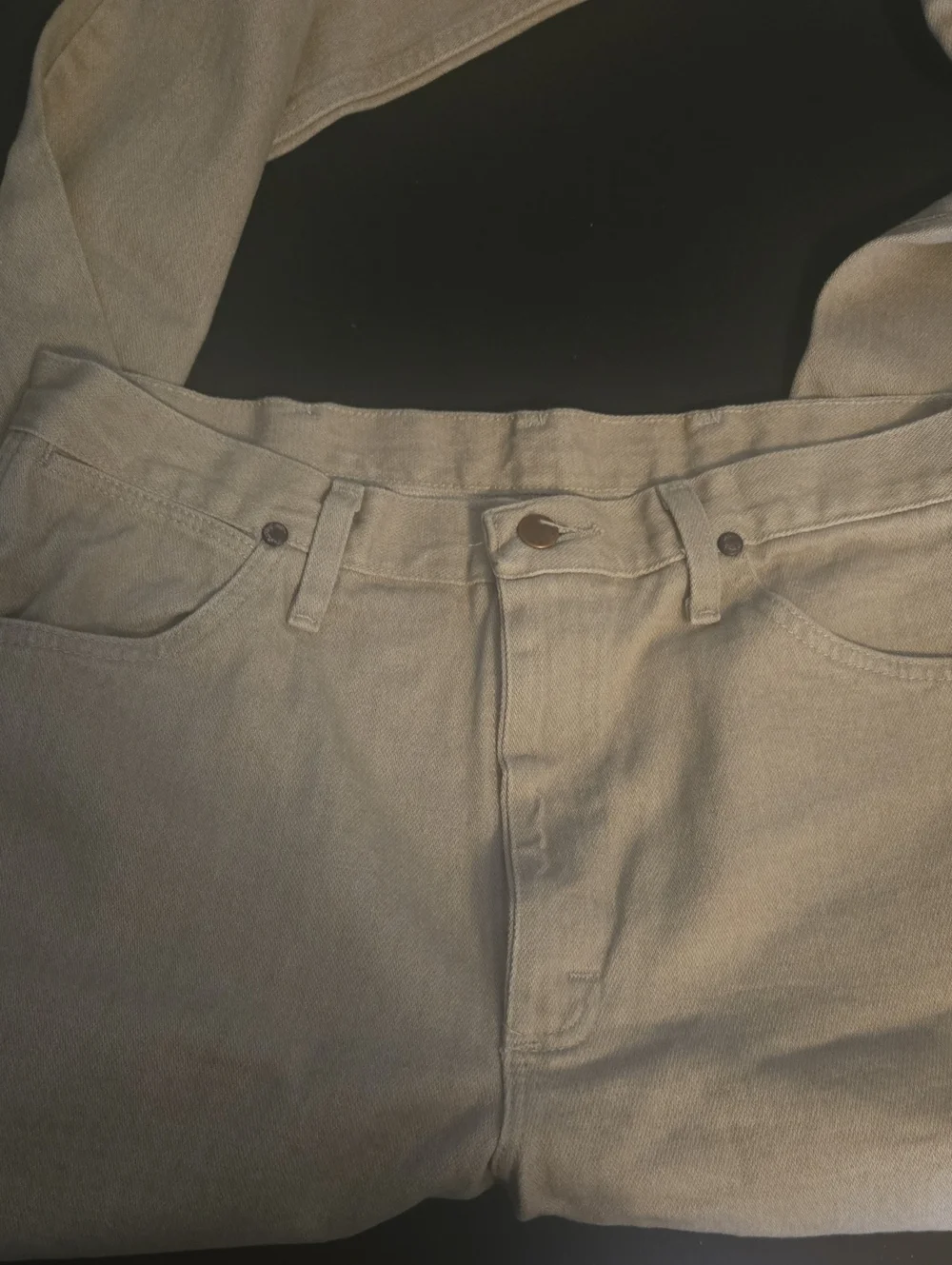Wrangler versatile tan